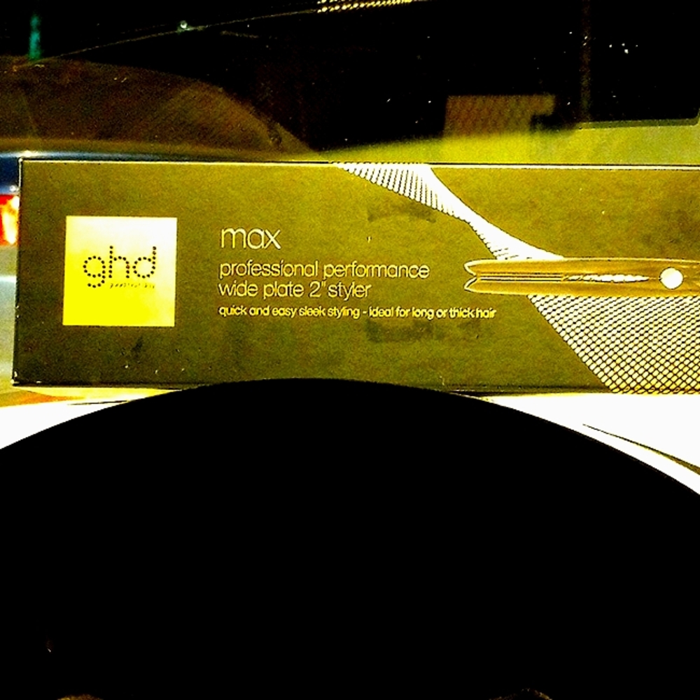 Flat iron 2" styler